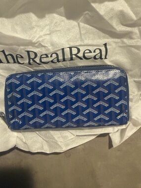Goyard like blue chevron  Zip Wallet